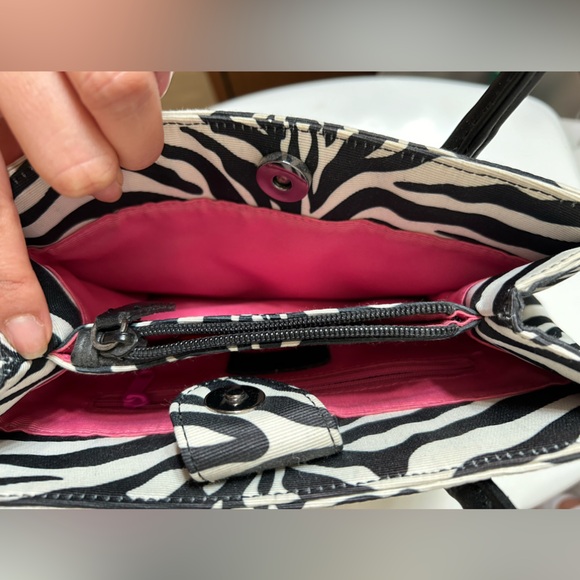 1990s/y2k Black and White Zebra print shoulder bag dead stock - Picture 8 of 10